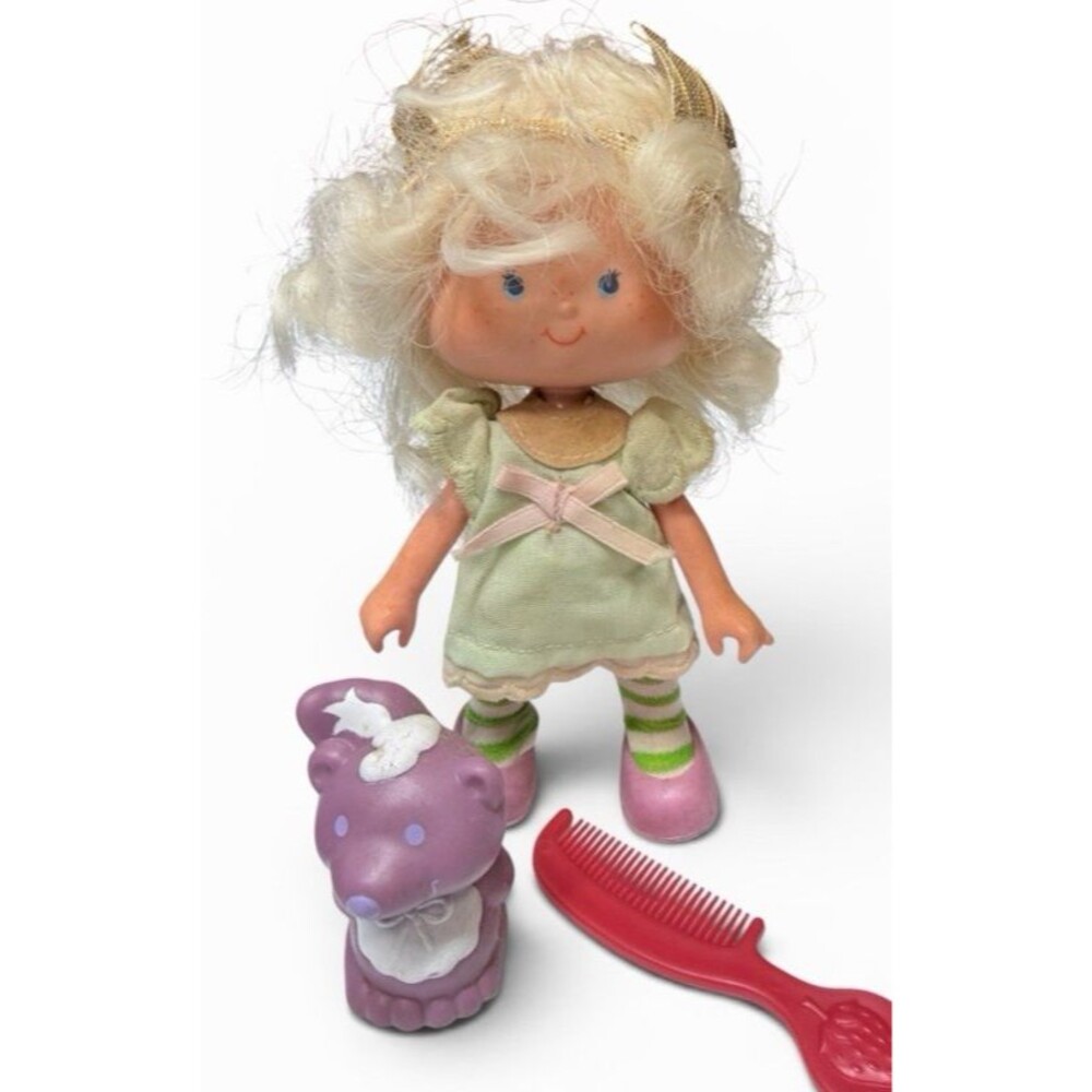 Vintage ANGEL CAKE 1980s Strawberry Shortcake  Doll & Pet Hong Kong
